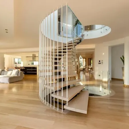 Villa Utopia, Private Estate At Loutraki Hills *